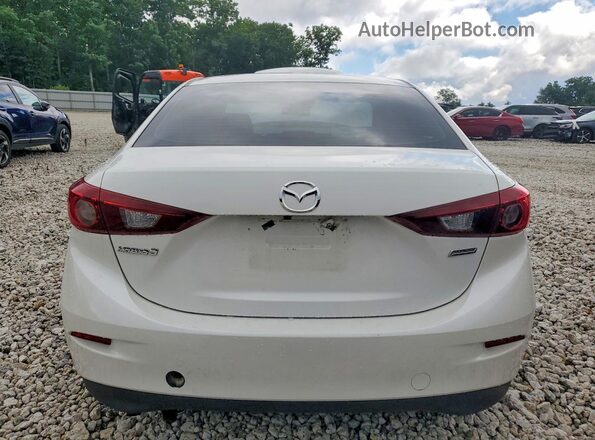 3MZBN1U76JM161648 2018 MAZDA 3 White Հետևի տեսք
