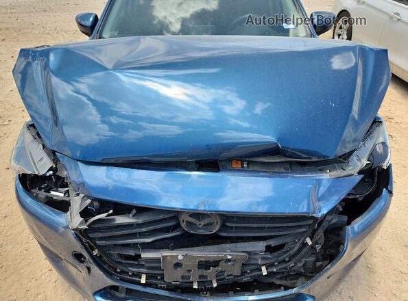 3MZBN1U76JM180510 2018 MAZDA 3 Синий Вид задней части салона