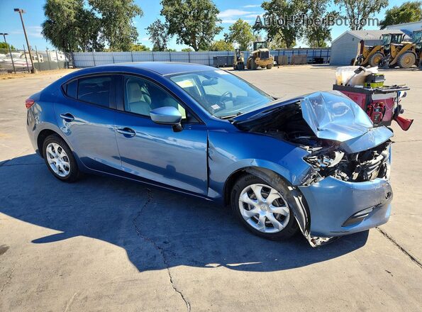 3MZBN1U79HM111479 2017 MAZDA 3 Синий Передняя правая четверть