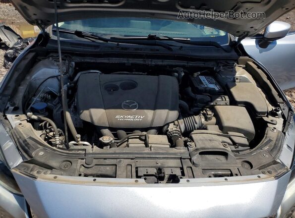 3MZBN1U79HM120134 2017 MAZDA 3 Gray Rear interior view