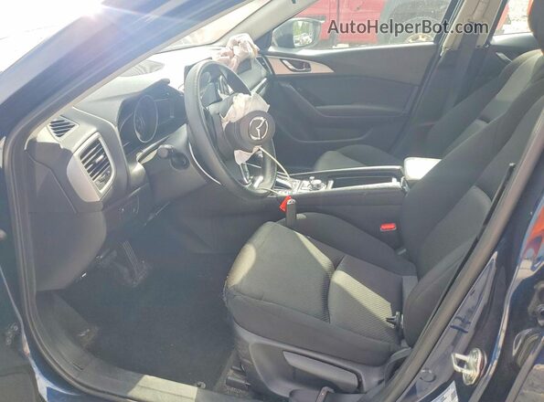 3MZBN1U79JM184888 2018 MAZDA 3 Blue Вид салону спереду