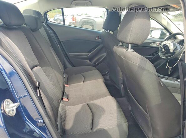 3MZBN1U79JM184888 2018 MAZDA 3 Blue Вид задніх сидінь