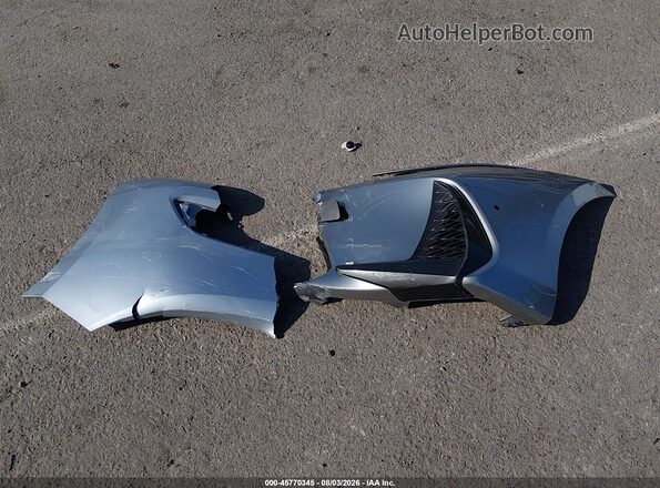 3MZBN1V30JM199629 2018 MAZDA 3 Silver Vista del cuadro de instrumentos