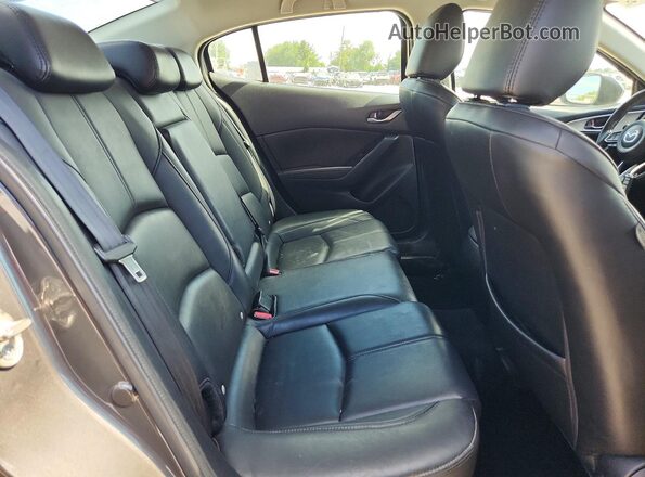 3MZBN1V30JM272904 2018 MAZDA 3 Угольный Вид задней части салона