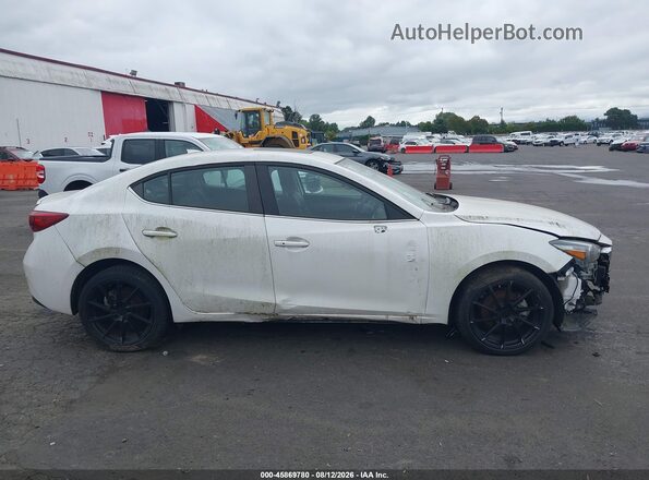 3MZBN1V31JM192236 2018 MAZDA 3 White 360 interior view