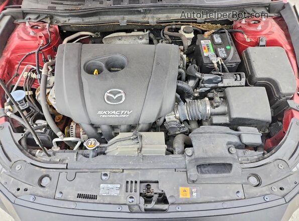 3MZBN1V32JM210212 2018 MAZDA 3 Red Սալոնի հետևի տեսք