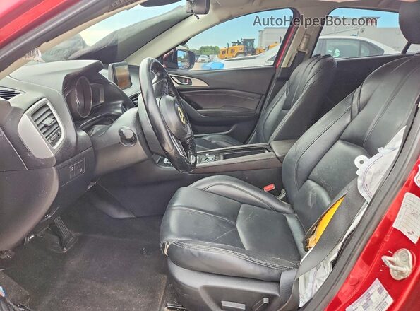 3MZBN1V32JM210212 2018 MAZDA 3 Red Սալոնի դիմացի տեսք
