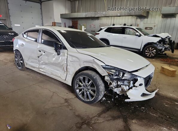3MZBN1V33JM233482 2018 MAZDA 3 White Front right