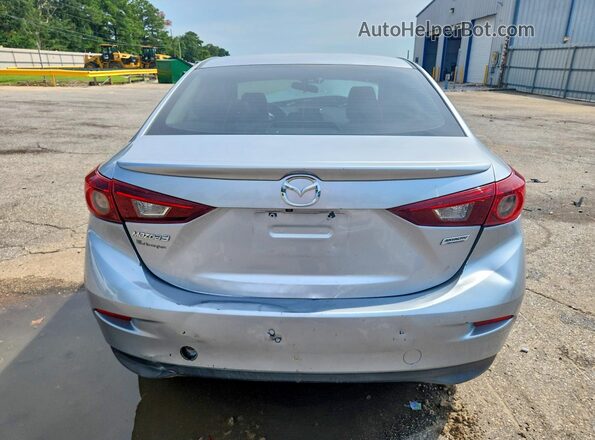 3MZBN1V36JM201108 2018 MAZDA 3 Silver Rear view