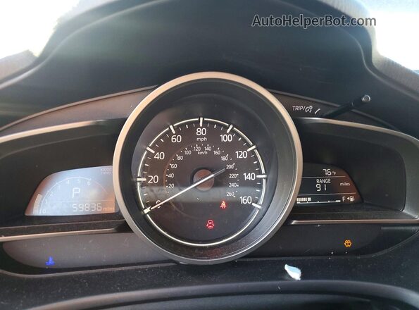 3MZBN1V37JM243089 2018 MAZDA 3 Gray Սարքավորումների վահանակի տեսք