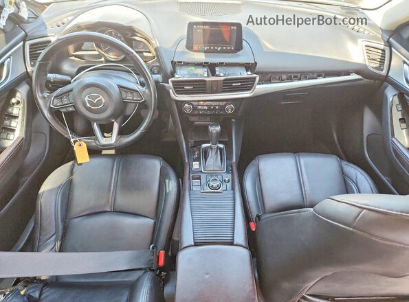 3MZBN1V39JM202334 2018 MAZDA 3 White წინა პანელის ხედი