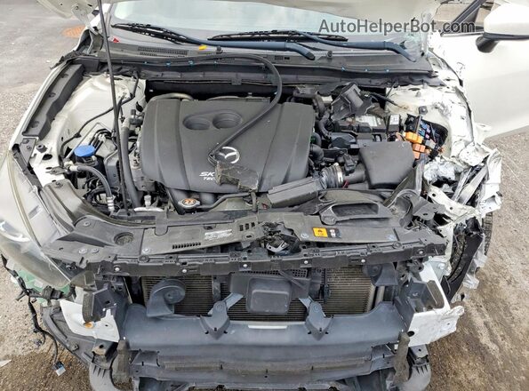 3MZBN1V39JM206416 2018 MAZDA 3 White უკანა სალონის ხედი