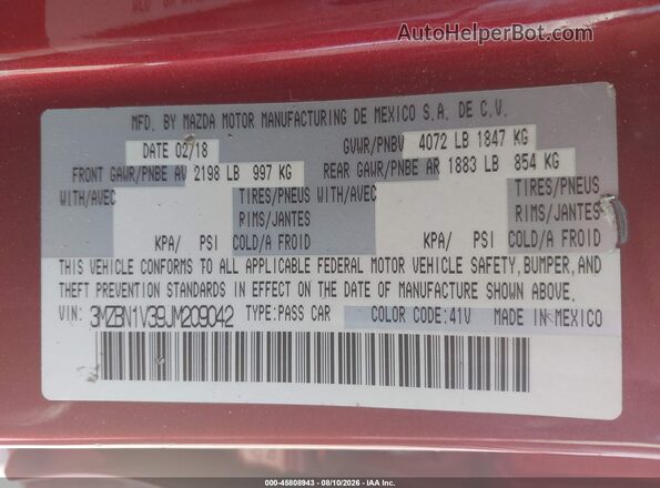 3MZBN1V39JM209042 2018 MAZDA 3 Red Widok komory silnika
