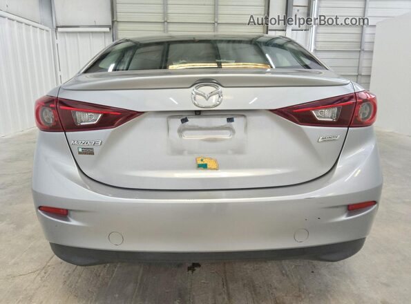 3MZBN1V3XJM208224 2018 MAZDA 3 Gray Հետևի տեսք