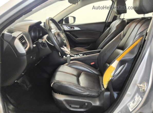 3MZBN1V3XJM208224 2018 MAZDA 3 Gray 