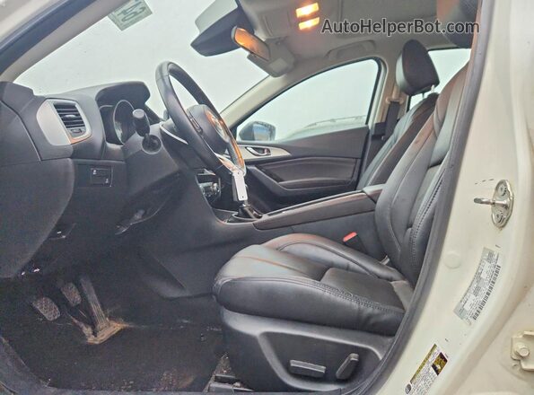 3MZBN1V73HM136408 2017 MAZDA 3 White Widok wnętrza z przodu