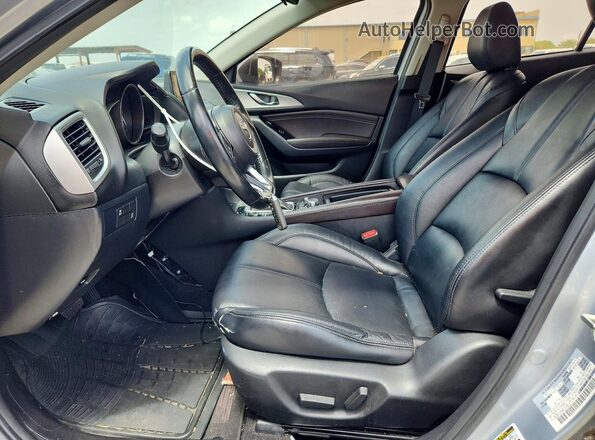 3MZBN1V74HM113168 2017 MAZDA 3 Silver Սալոնի դիմացի տեսք