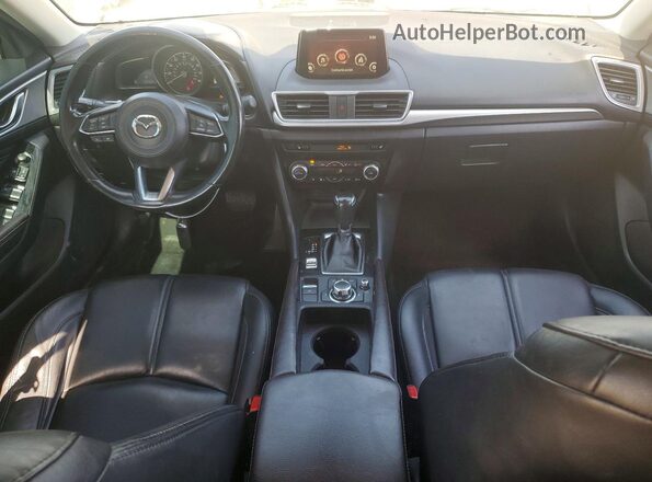 3MZBN1V76HM119439 2017 MAZDA 3 Silver წინა პანელის ხედი