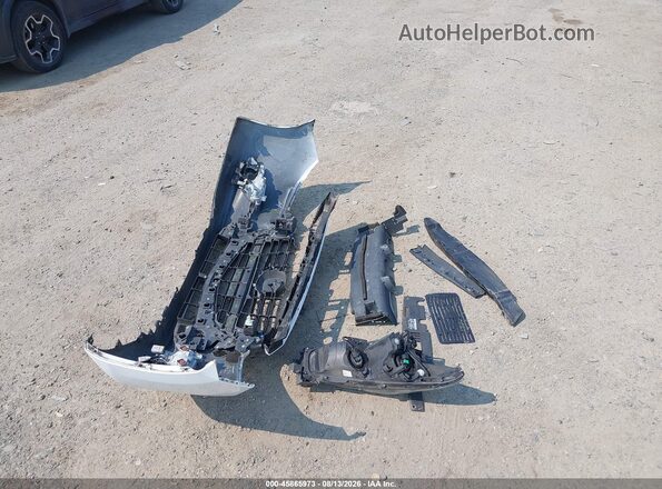 3MZBN1V77HM126495 2017 MAZDA 3 White ხელსაწყოთა პანელის ხედი