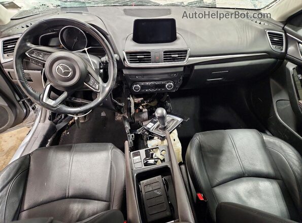 3MZBN1W33JM160452 2018 MAZDA 3 Серебряный Вид панели приборов