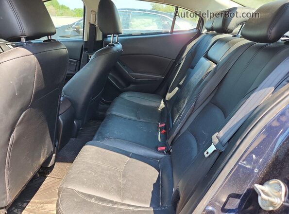 3MZBN1W34JM167426 2018 MAZDA 3 Blue Вид задньої частини салону