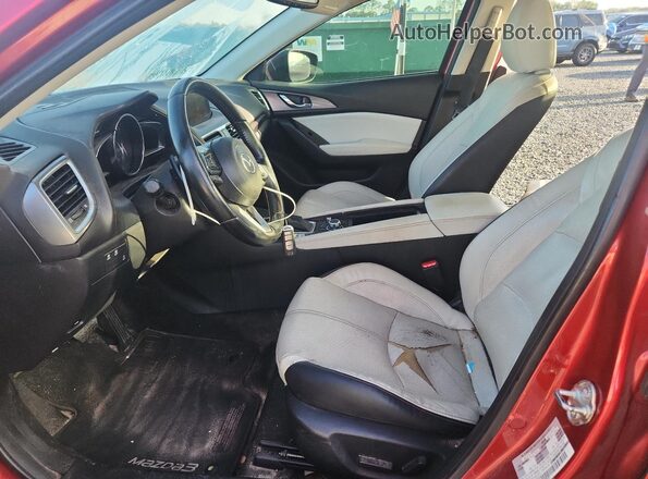 3MZBN1W35JM213717 2018 MAZDA 3 Red Front interior view