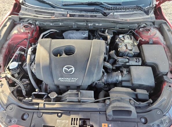 3MZBN1W35JM213717 2018 MAZDA 3 Red Rear interior view