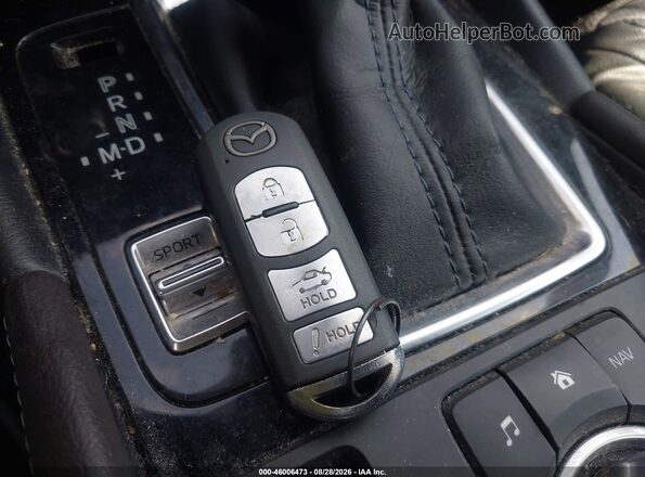 3MZBN1W39JM174159 2018 MAZDA 3 Серый Вид панели приборов