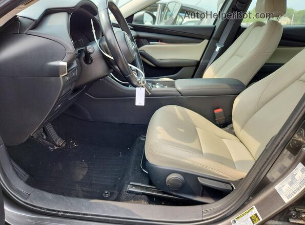 3MZBPAAL3KM111139 2019 MAZDA 3 Gray Widok wnętrza z przodu