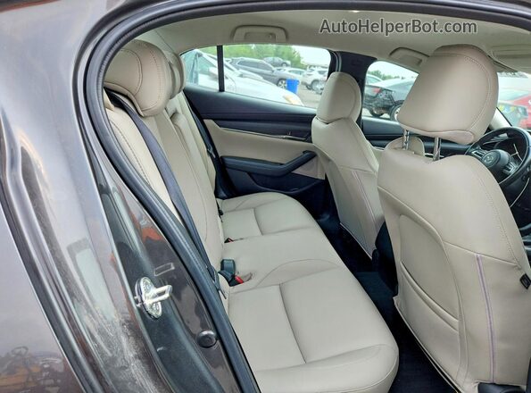 3MZBPAAL3KM111139 2019 MAZDA 3 Gray Widok tylnych siedzeń