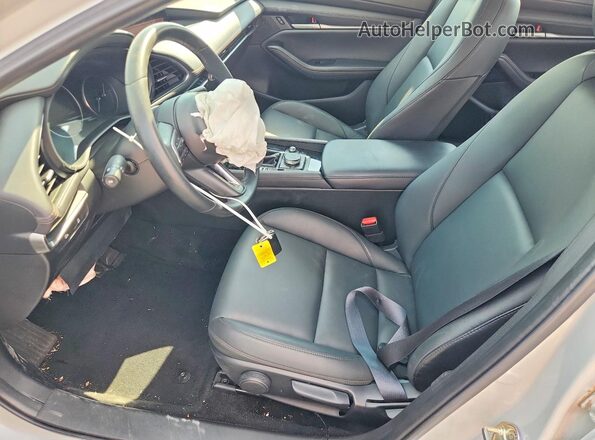 3MZBPABM3RM416982 2024 MAZDA 3 White Front interior view