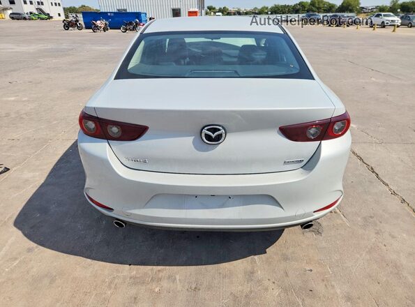 3MZBPABM3RM416982 2024 MAZDA 3 White Rear view