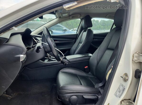 3MZBPABM8MM207617 2021 MAZDA 3 White Widok wnętrza z przodu