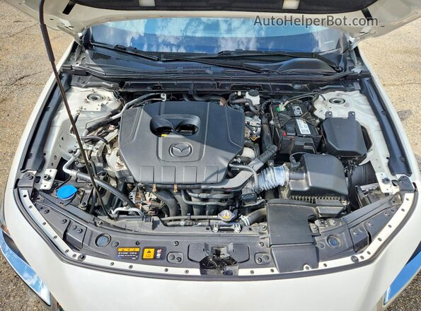 3MZBPACM8PM353227 2023 MAZDA 3 White Widok wnętrza z tyłu