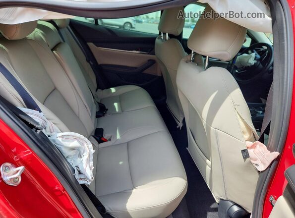 3MZBPACM9SM460098 2025 MAZDA 3 Red Vista de los asientos traseros