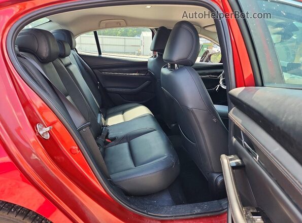 3MZBPADL7KM108899 2019 MAZDA 3 Burgundy Հետևի նստատեղերի տեսք