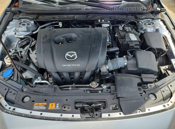 3MZBPBBL0MM250992 2021 MAZDA 3 Silver Rear interior view