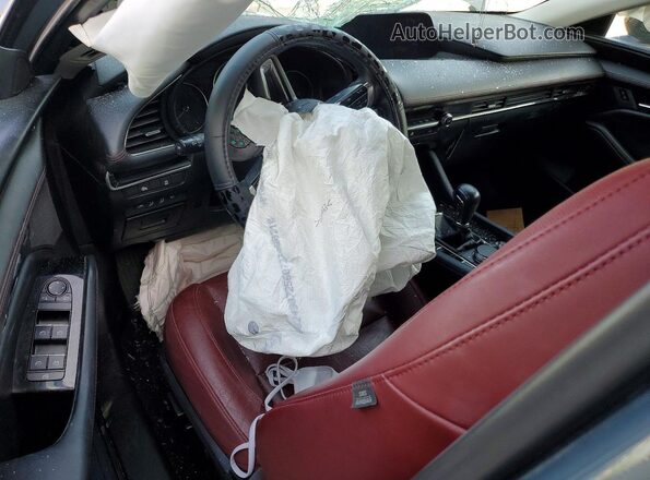 3MZBPBCM2RM407596 2024 MAZDA 3 Gray Вид панелі приладів