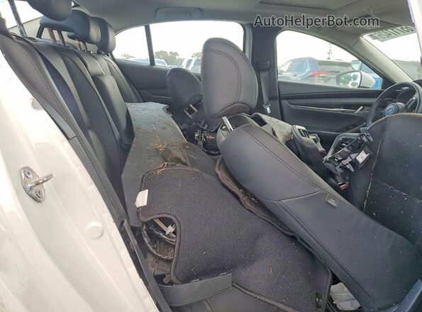3MZBPBDM2PM372702 2023 MAZDA 3 White Widok tylnych siedzeń