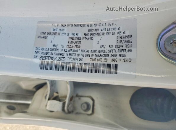 3MZBPBDM4LM125773 2020 MAZDA 3 White Вид підкапотного простору