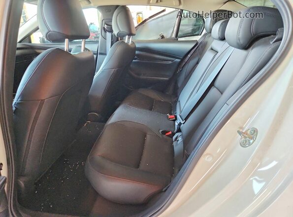 3MZBPBEY8PM353024 2023 MAZDA 3 White Հետևի նստատեղերի տեսք