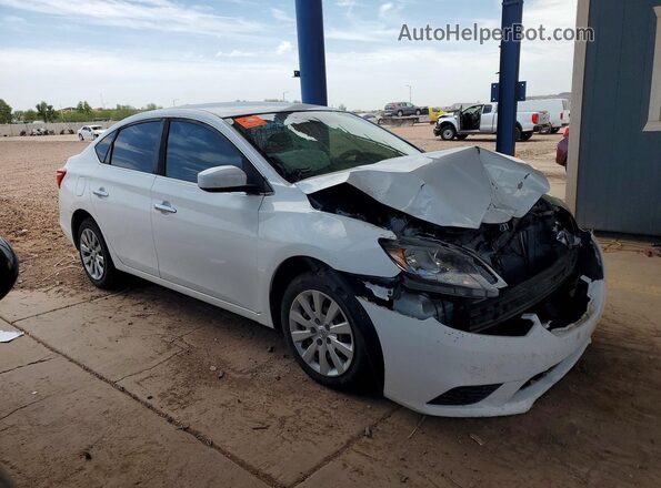 3N1AB7AP0HY256291 2017 NISSAN SENTRA Белый Передняя правая четверть