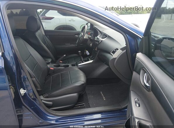 3N1AB7AP0HY329191 2017 NISSAN SENTRA Синий Вид салона спереди