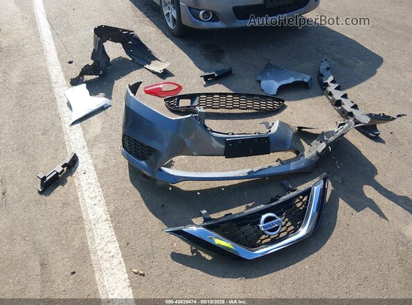 3N1AB7AP0JY227766 2018 NISSAN SENTRA Gray Widok zestawu wskaźników
