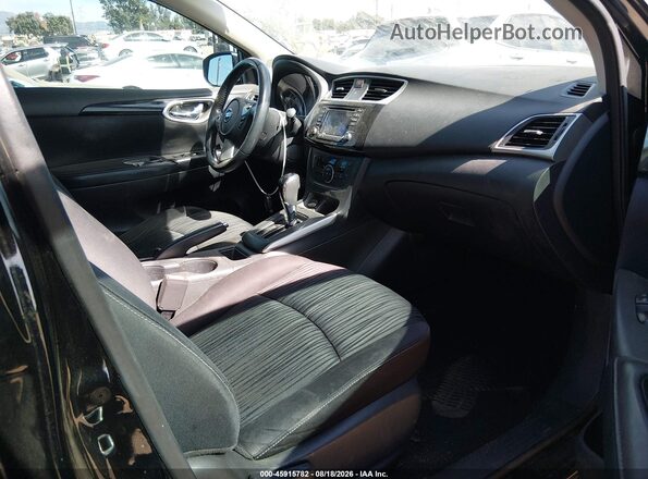 3N1AB7AP0JY257527 2018 NISSAN SENTRA Black Вид салону спереду