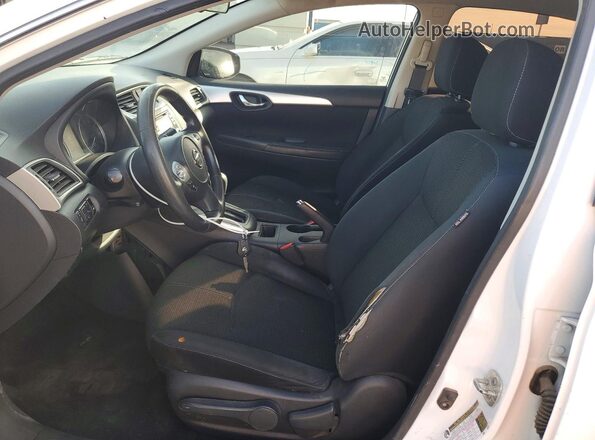3N1AB7AP0JY338916 2018 NISSAN SENTRA White Вид салону спереду