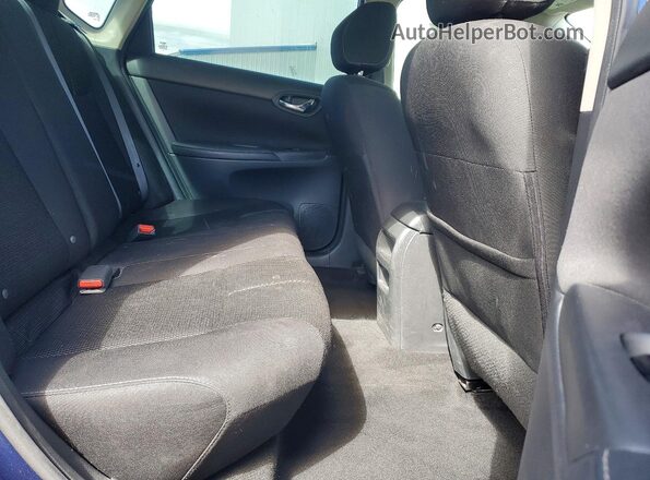 3N1AB7AP0JY343503 2018 NISSAN SENTRA Blue Widok tylnych siedzeń