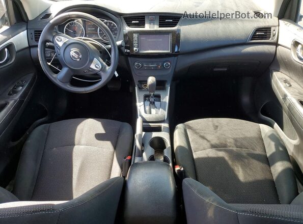 3N1AB7AP0KY227235 2019 NISSAN SENTRA Белый Вид панели приборов
