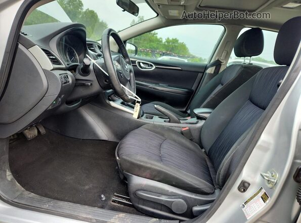 3N1AB7AP0KY279142 2019 NISSAN SENTRA Silver Вид салону спереду