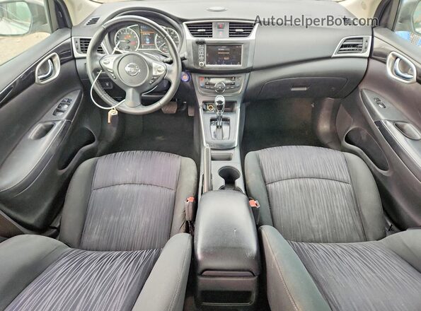 3N1AB7AP0KY279142 2019 NISSAN SENTRA Silver Вид панелі приладів